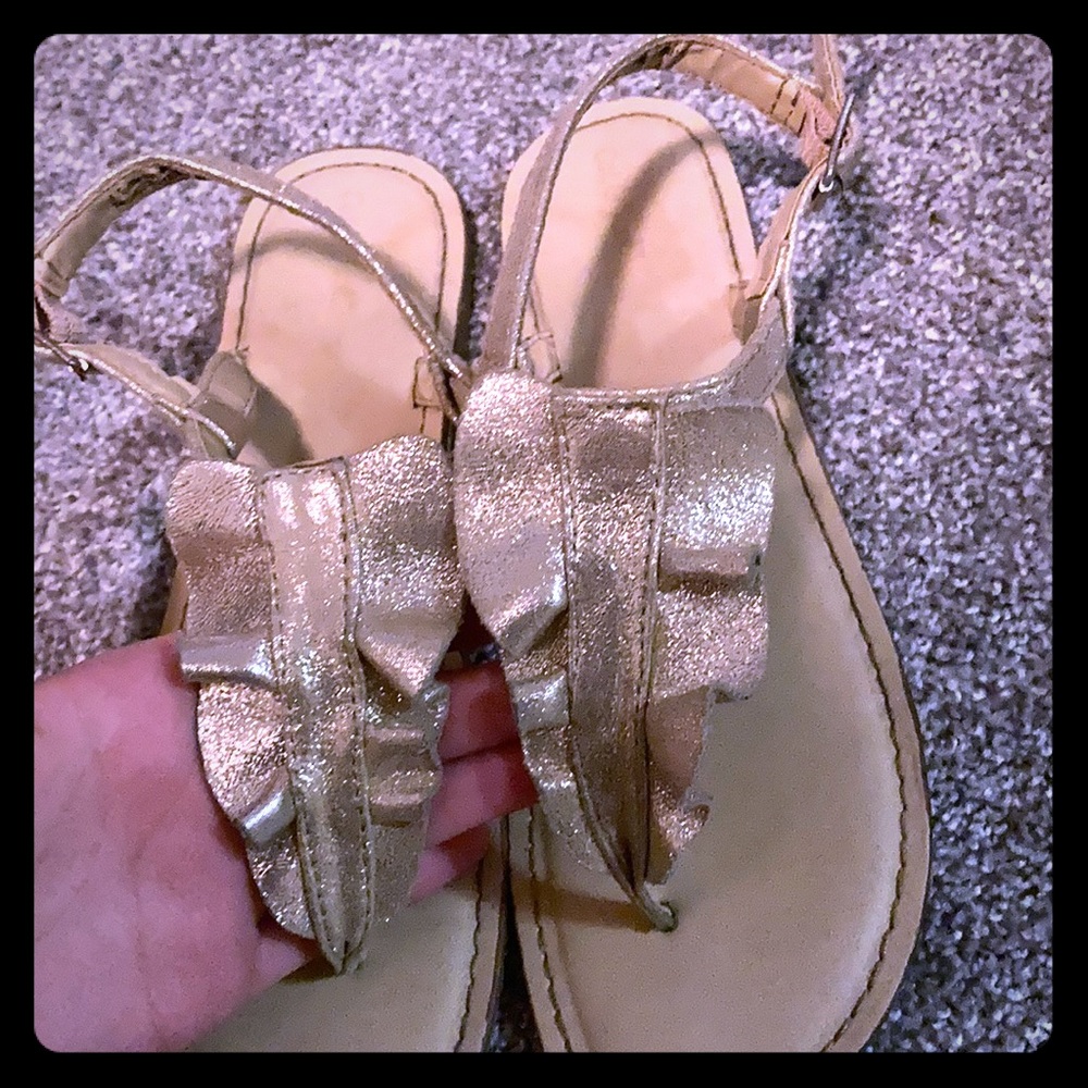 Sandles
